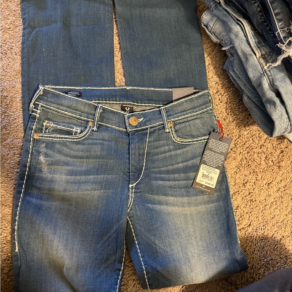BRAND NEW BECCA True Religion Bootcut Jean - Picture 4 of 6